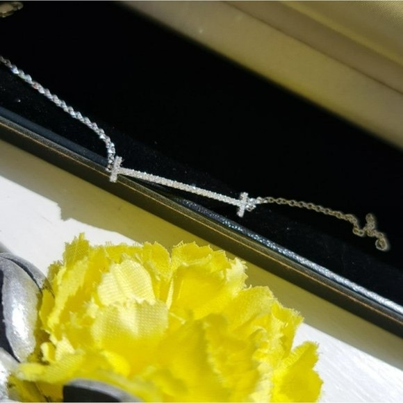 14KT Solid White Gold Diamond Bracelet 1050.00 MSRP - Picture 1 of 8